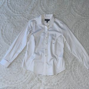 White button-down collared shirt by Banana Republic in size 4P